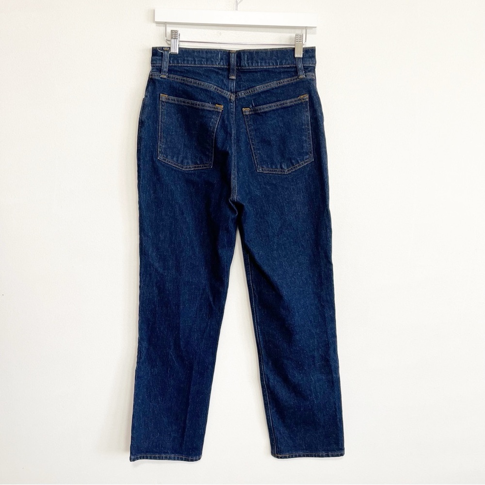 BOGO! Abercrombie The 90’s Straight Ultra High Rise Jeans Dark Wash 28 Short - Picture 7 of 11